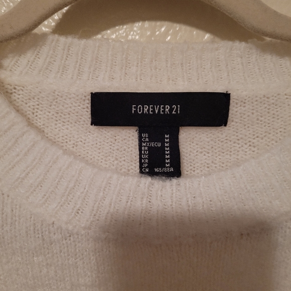Cozy Forever 21 Sweater - Picture 3 of 4
